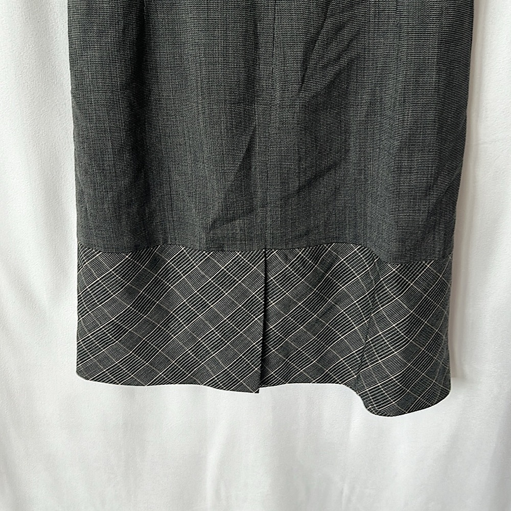 Karen Millen NWT Dark Grey Sleeveless Belted Wool Dress **Size 12** - Picture 5 of 7
